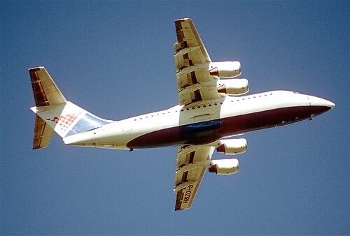 220ct - Croatia Airlines BAe 146-200, G-OZRH@LHR,05.04.2003 - Flickr - Aero Icarus