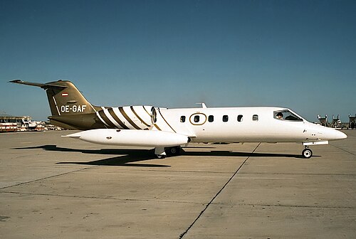 Bombardier Learjet 35, Private JP5858344