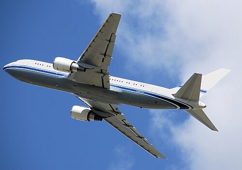 Mideastjet b767-200 n767ks arp