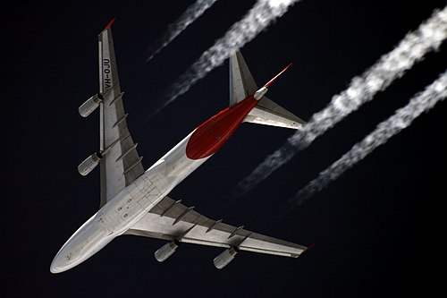 Qantas Boeing 747-400 VH-OJU over Starbeyevo Kustov