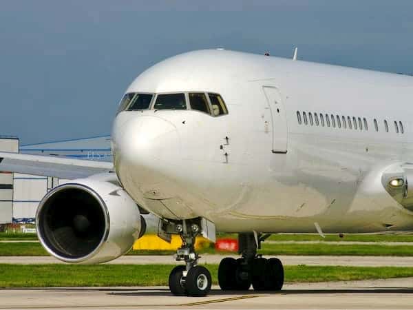 Charter Lease Boeing B767-200F